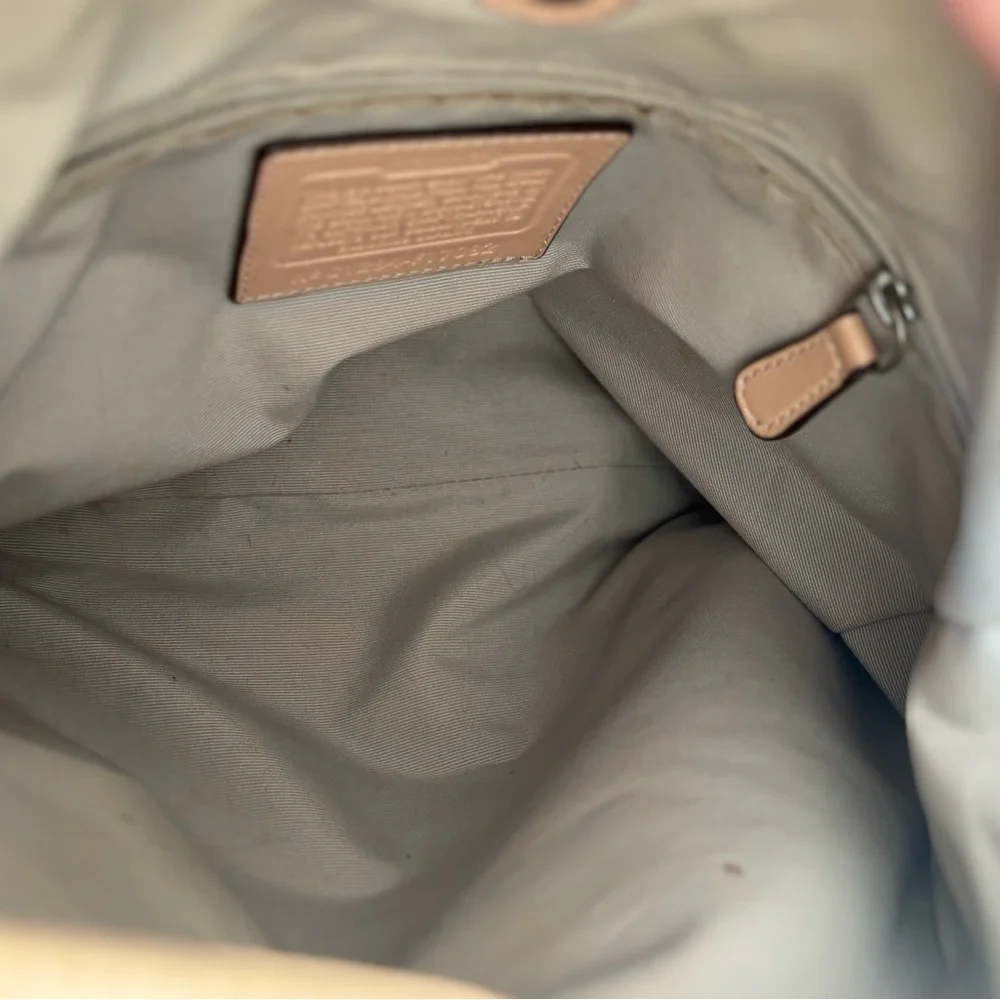 Coach SoHo Madison Lynn Enamel Buckle Hobo - Picture 12 of 16